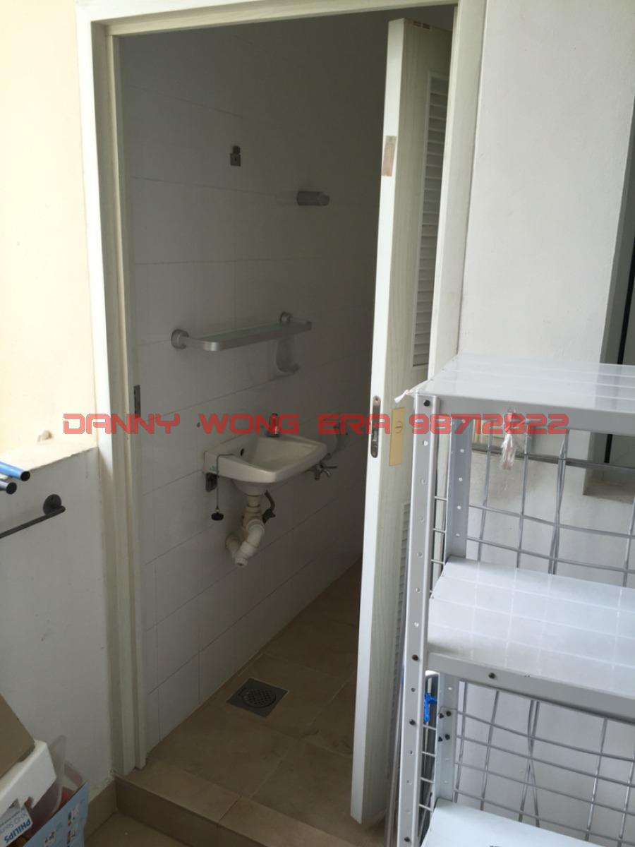 Grosvenor View (D14), Condominium #105867422